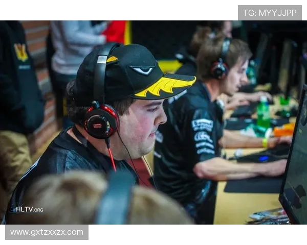 热议CSGOLNG战队战术革新引发玩家热烈讨论与期待